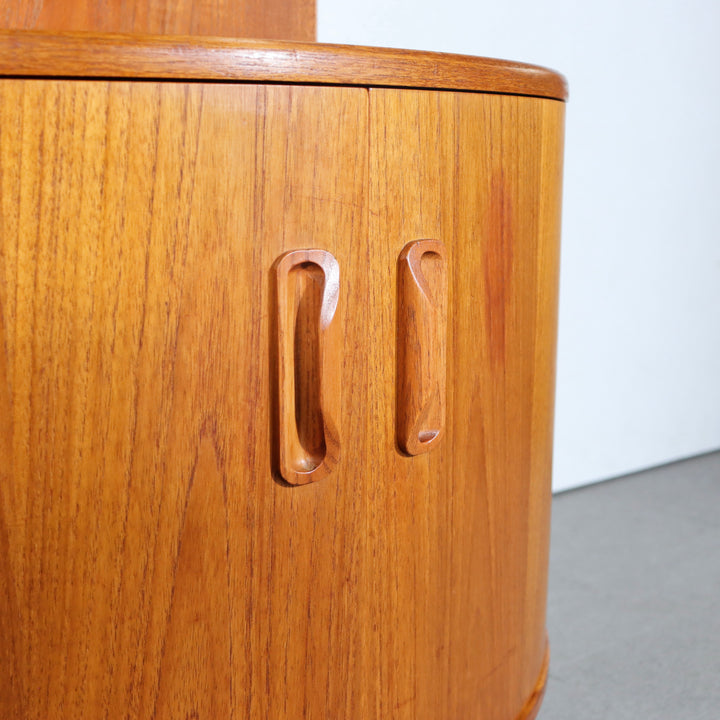 【comingsoon!】 G PLAN CORNER CABINET ItemCode-DAWN22a