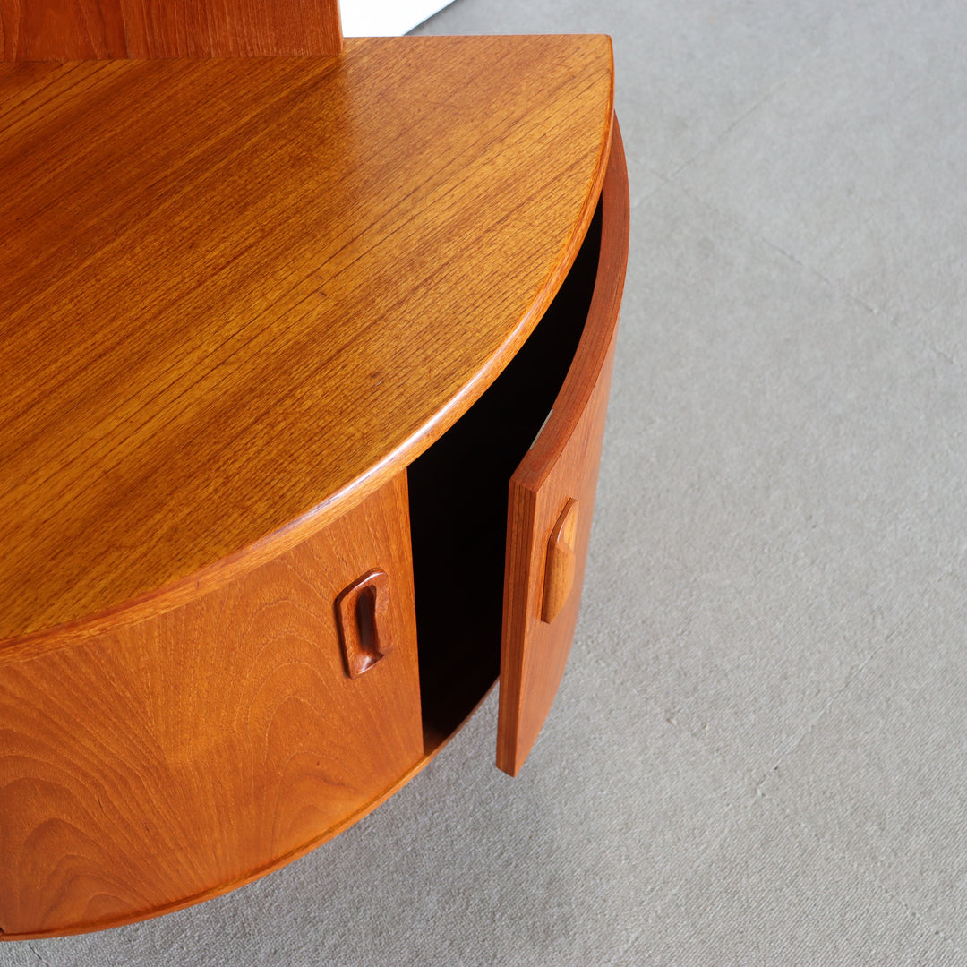 【comingsoon!】 G PLAN CORNER CABINET ItemCode-DAWN22b