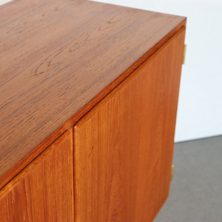 【comingsoon!】 Cabinet by Poul Hundevad ItemCode-JORD101 | 送料込 |