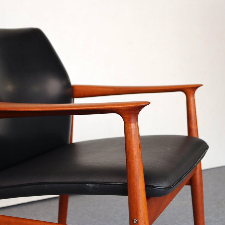 Glostrup Mobelfabrik北欧ヴィンテージ アームチェア | ItemCode-JORD22a | 送料込 |