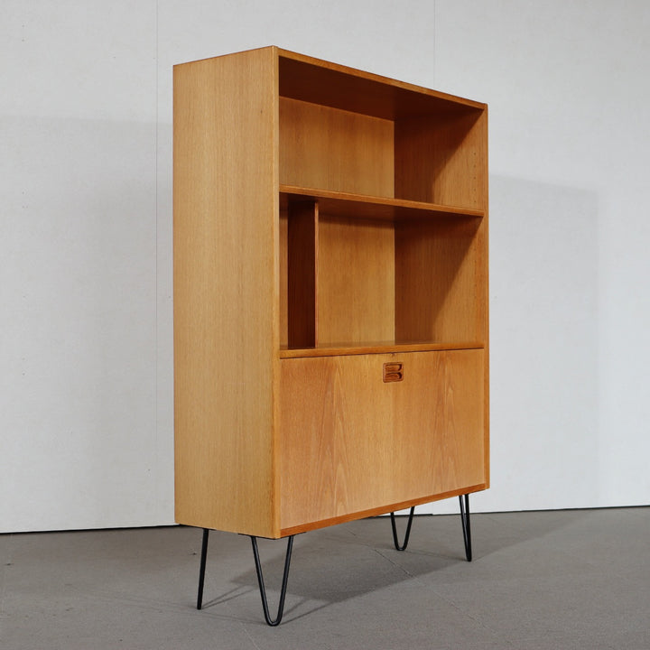 【comingsoon!】　Cabinet with bookcase　ItemCode-SKOV27b