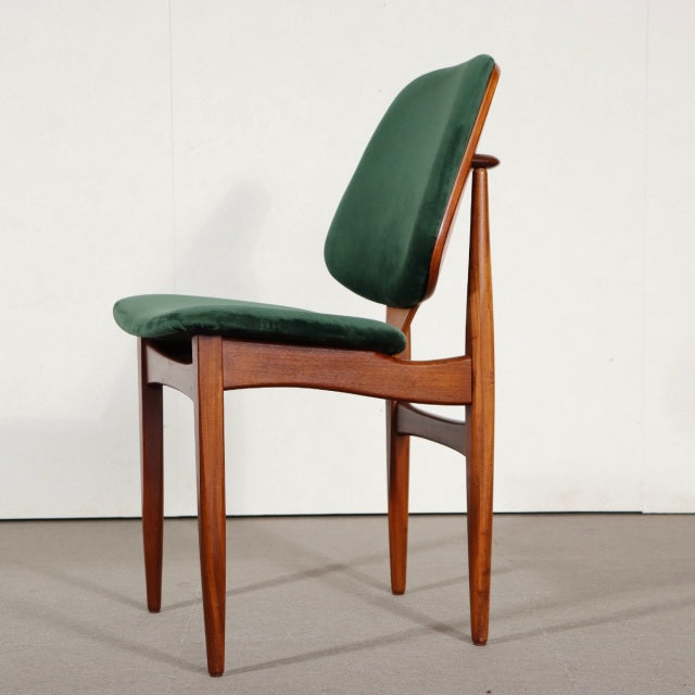 持ち帰り専用！　Elliotts of Newbury(エリオッツオブニューベリー)ダイニングチェア　ItemCode-WOLD43f | 送料込