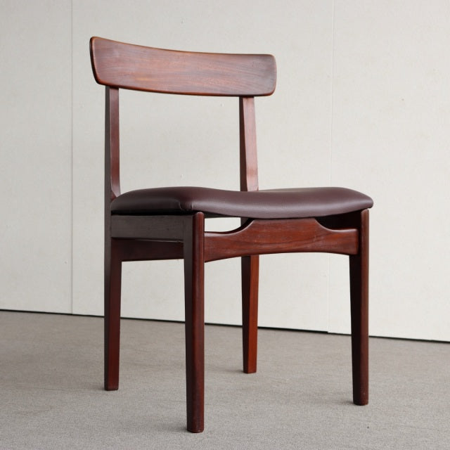 Vintage mid-century teak dining chair by Younger, British design with a curved backrest and dark brown leather seat cushion.