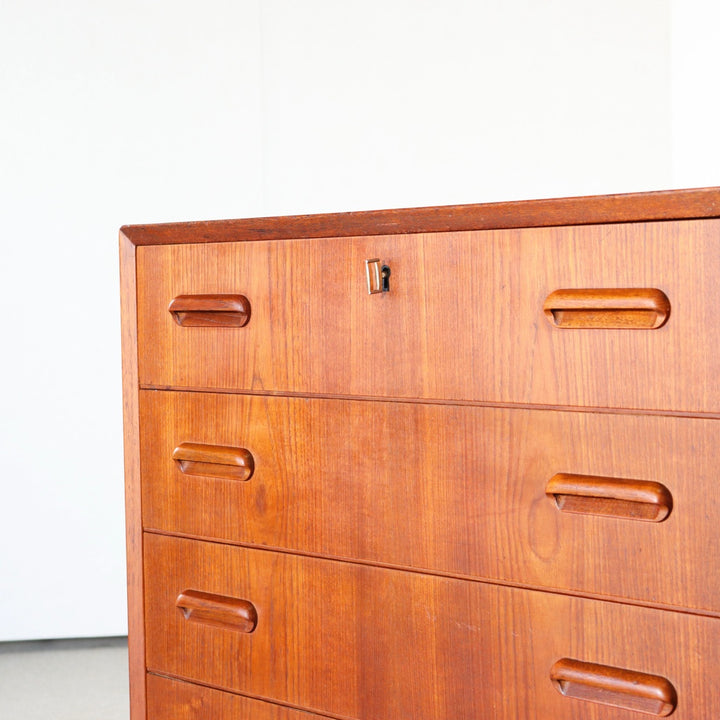 【comingsoon!】 Denmark Chest of 4 drawers | ItemCode-VIND46 | 送料込