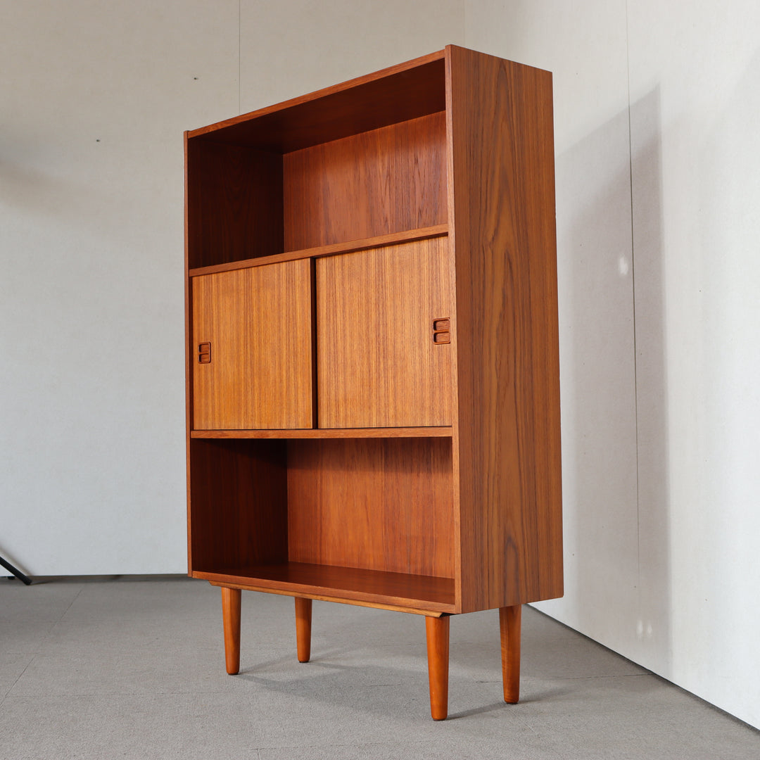 【comingsoon!】　Cabinet with bookcase　ItemCode-SKOV59