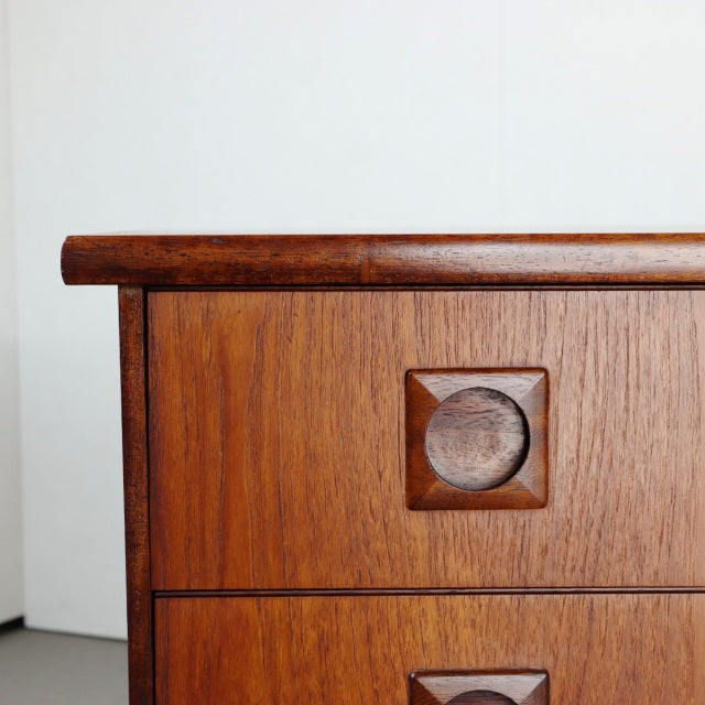 BathCabinetMakers(バス・キャビネット・メイカーズ)サイドボード【■と●】ItemCode-28050 | 送料込