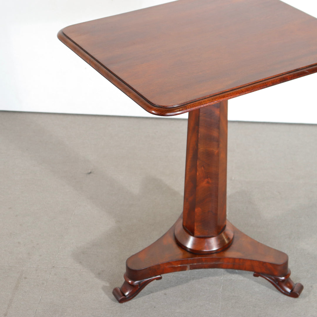 【comingsoon!】　VICTORIAN OCCASSIONAL TABLE ItemCode-AVON15 | 送料込