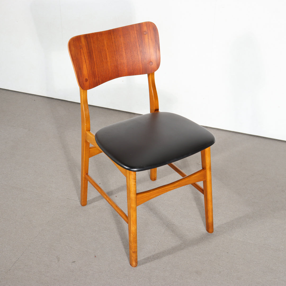 【comingsoon!】Ib Kofod Larsen ダイニングチェア | ItemCode-VIND-S108f | 送料込