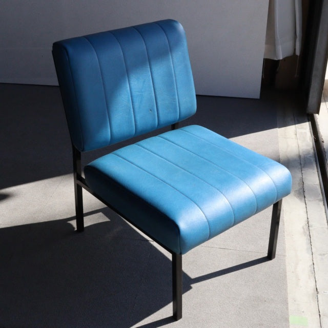 『ブリティッシュ・ミッドセンチュリー』Ness Furnitureのベンチシート　1脚　商品番号08044a
