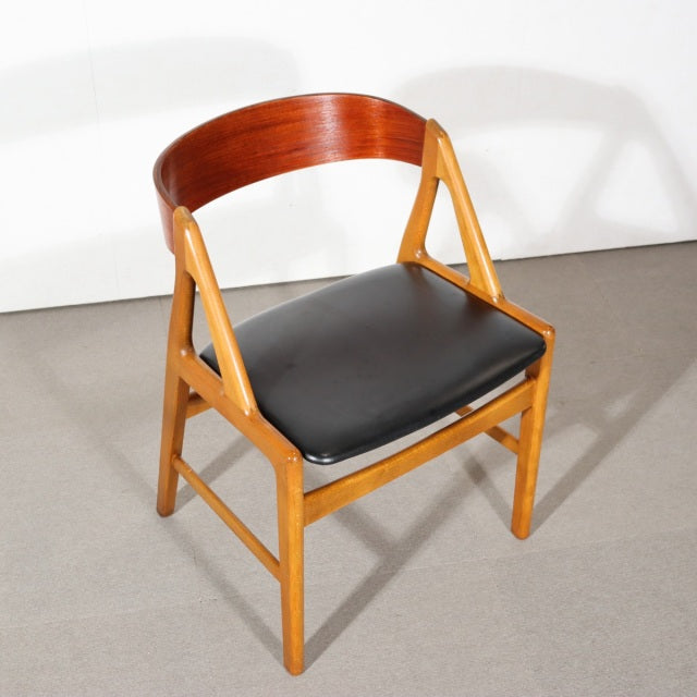 ダイニングチェア by Henning Kjaernulf model72　ItemCode-SKOV128b