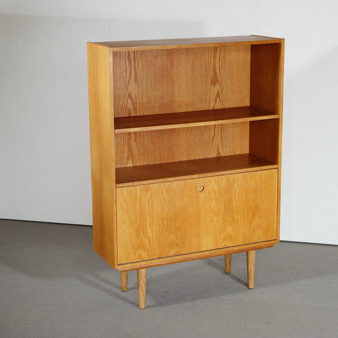 【comingsoon!】　Cabinet with bookcase　ItemCode-SKOV12