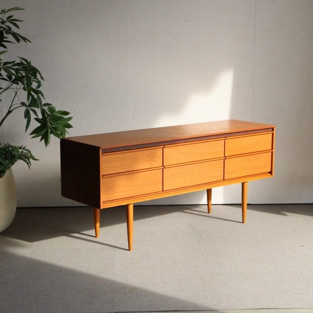 Austinsuite（オースティンスイート）ヴィンテージ家具 | 英国ブランド