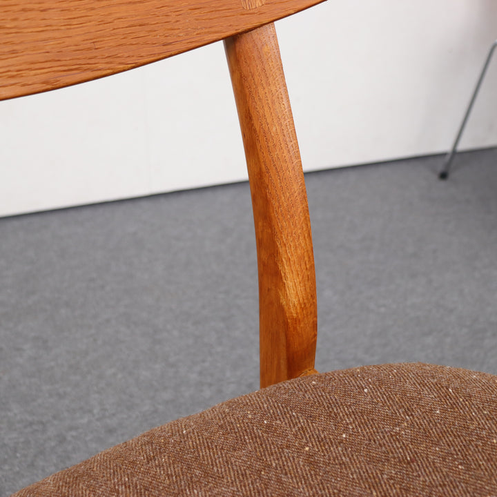 【倉庫販売】 Dining chair Model CH30 by Hans J. Wegner ItemCode-JORD68b | 送料込 |
