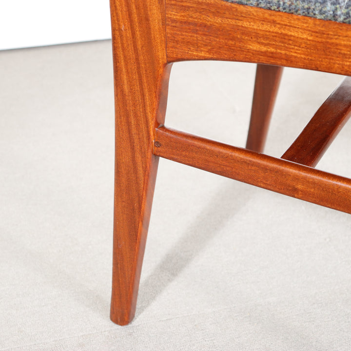 【comingsoon!】　YOUNGER RECTANGULAR CHAIR ItemCode-AVON18c | 送料込