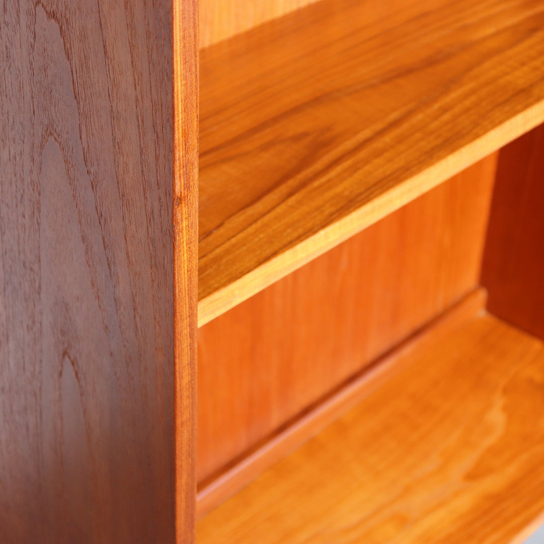 【comingsoon!】　G PLAN BOOKCASE ON HAIRPIN LEGS ItemCode-AVON59 | 送料込