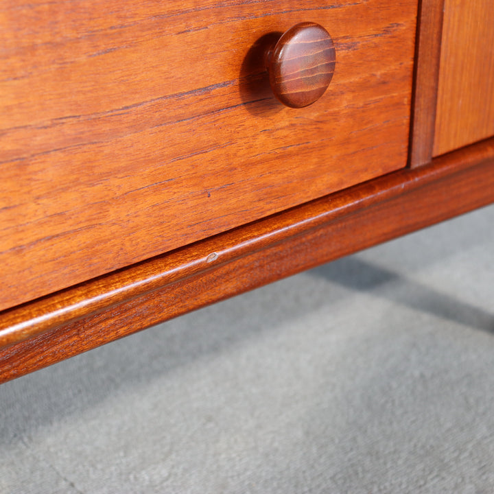 【comingsoon!】 YOUNGER VOLNAY AFROMOSIA SIDEBOARD ItemCode-DAWN54