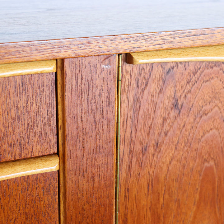 【comingsoon!】 STONEHILL TEAK SIDEBOARD ItemCode-DAWN33