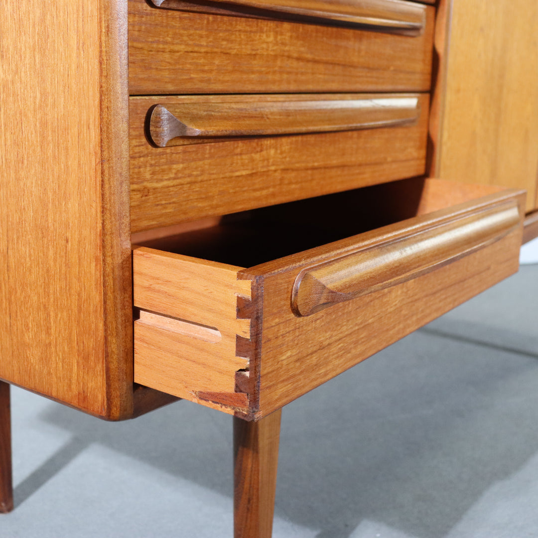 【comingsoon!】 YOUNGER TEAK HIGHBOARD ItemCode-DAWN30
