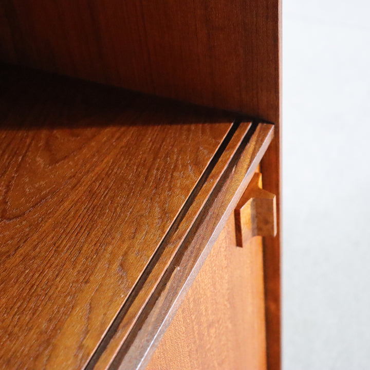 【comingsoon!】 BEAVER & TAPLEY CABINET ItemCode-DAWN55