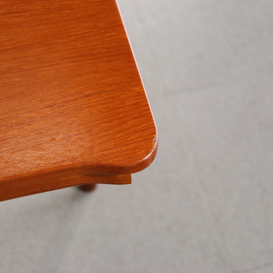 【comingsoon!】 MCINTOSH RECTANGULAR DINING TABLE ItemCode-DAWN35