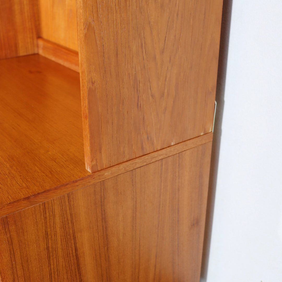 【comingsoon!】 G PLAN TALL CABINET ItemCode-DAWN23