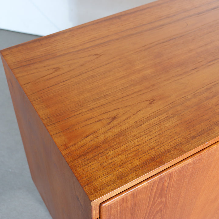 【comingsoon!】 Cabinet by Poul Hundevad ItemCode-JORD101 | 送料込 |