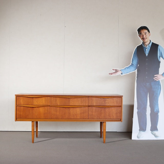 オースティンスイート製サイドボード