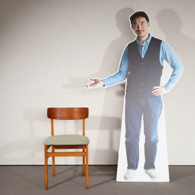 お持ち帰り専用！　【送料込み】　2脚目以降割引あり　【経年劣化？はぁ？失礼ね、経年美化って言ってくれる？と語るヴィンテージダイニングチェア】　チーク材　座面張替え済み　商品番号29088b