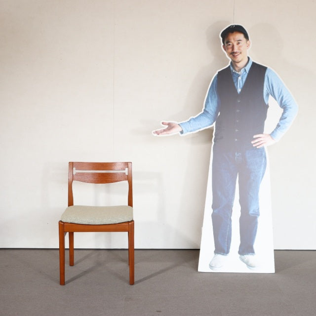 【普通っぽく見せているだけですと語るダイニングチェア】　ネイサンNATHAN製　チーク材　座面張替済み　商品番号29079a
