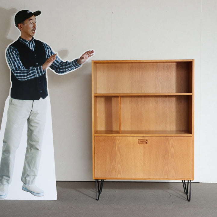 【comingsoon!】　Cabinet with bookcase　ItemCode-SKOV27b