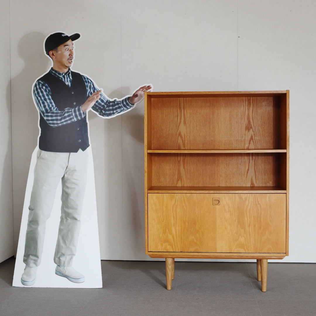 【comingsoon!】　Cabinet with bookcase　ItemCode-SKOV12