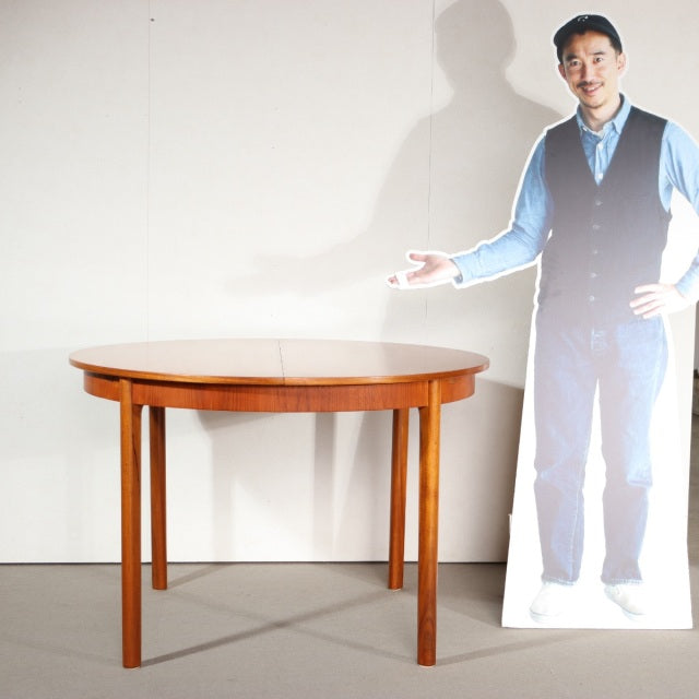 O様専用！持ち帰り　送料込み！　マッキントッシュ製ラウンドダイニングテーブル　天板再塗装済み　商品番号GLEN53