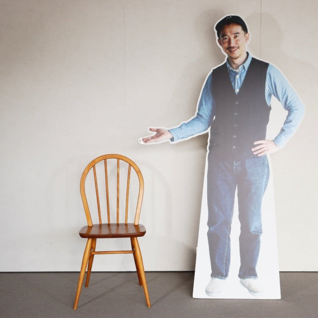 【自分を好きになるとはこういうことかもねと語る椅子】　アーコールERCOLフープバックチェア　商品番号29070c