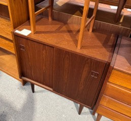 【comingsoon!】　Cabinet　ItemCode-SKOV70