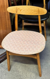 【comingsoon!】　Dining chair Model CH-30 by Hans J. Wegner　ItemCode-SKOV90d