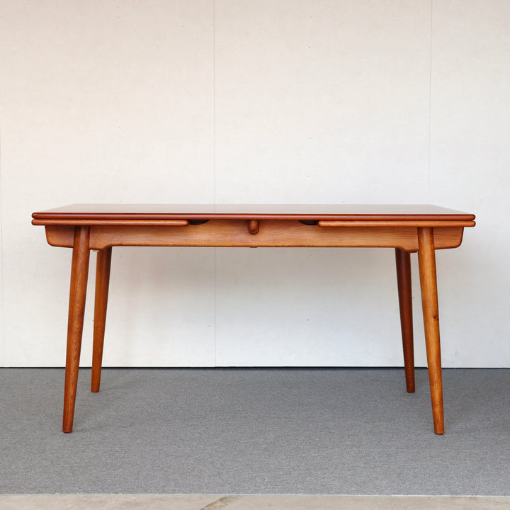 【倉庫販売】Danish Dining table by Hans J. Wegner | KLAR64