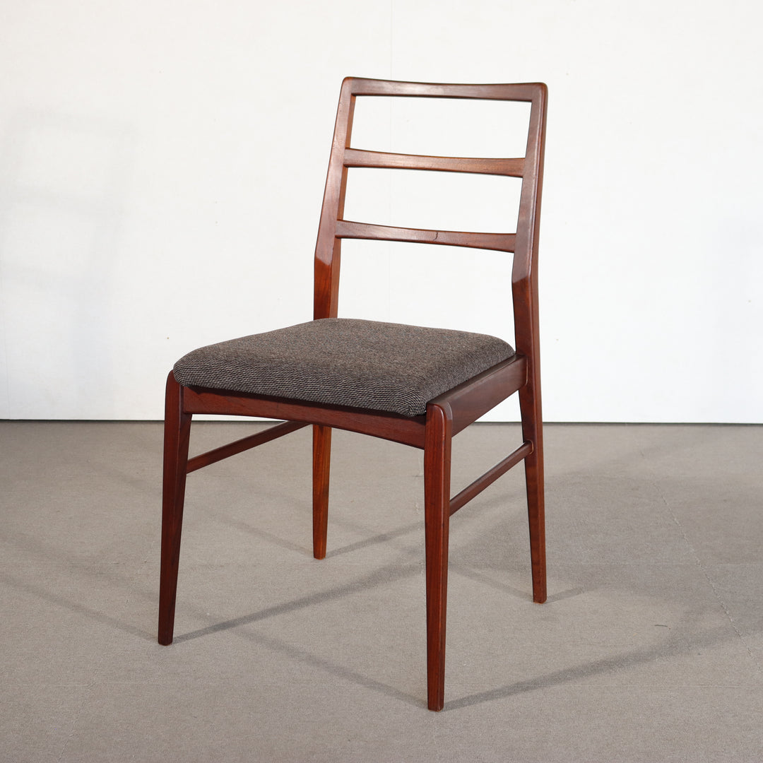 【comingsoon!】RICHARD HORNBY（リチャード・ホーンビー）ダイニングチェア | ItemCode-26092d| 送料込 | (コピー)