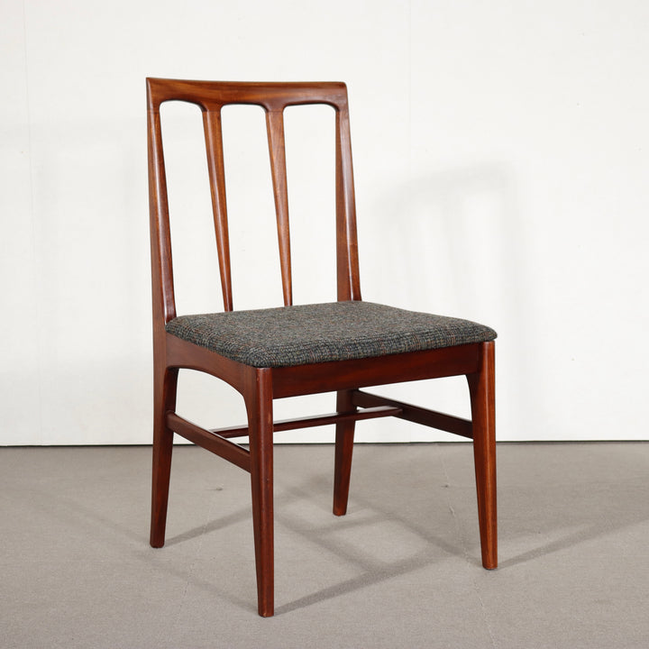 【comingsoon!】　YOUNGER RECTANGULAR CHAIR ItemCode-AVON18d | 送料込