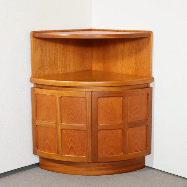 ネイサンNATHAN製コーナーキャビネット｜チーク材｜1960~70s　商品番号29101b