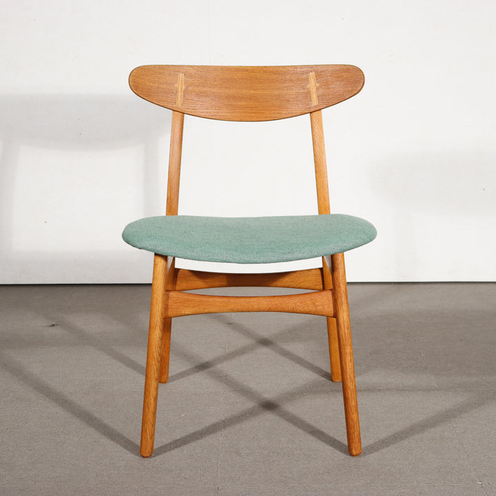 Dining chair Model CH-30 by Hans J. Wegner　ItemCode-SKOV90d | 送料込