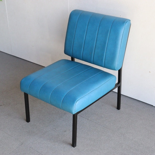 『ブリティッシュ・ミッドセンチュリー』Ness Furnitureのベンチシート　1脚　商品番号08044a