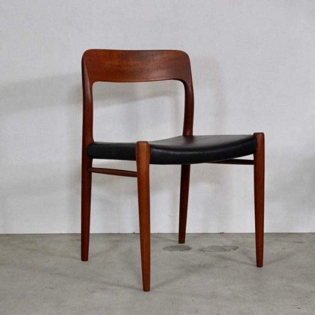 デンマークNiels.O.Moller（ニルス・オット・モラー）製　ダイニングチェア 商品番号【23182a】