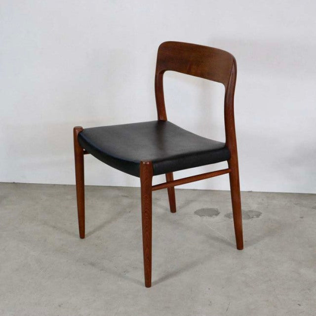 デンマークNiels.O.Moller（ニルス・オット・モラー）製　ダイニングチェア 商品番号【23182c】