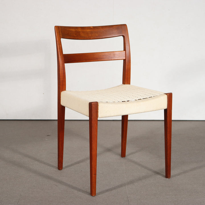 DANISH TEAK DINING CHAIR ItemCode-29035c｜送料込 | 欲張りな背もたれ