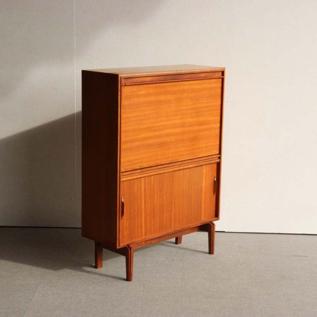 Beaver and Tapley ヴィンテージ家具 | 英国ブランド | ブリビ Beaver and Tapley ヴィンテージ家具 | 英国ブランド | ブリビ