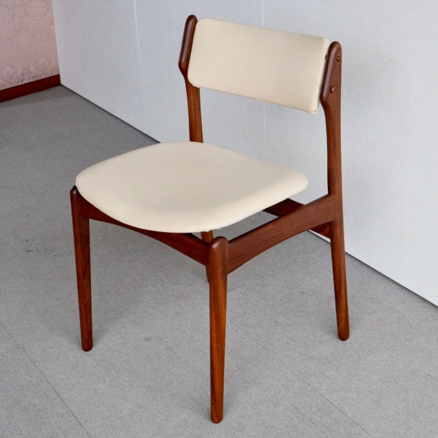 エリック・バッハErik Buch Model 49 ダイニングチェア　商品番号23126b