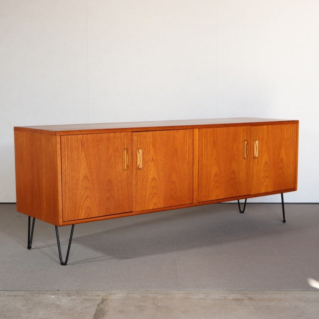 G PLAN FRESCO 4 DOOR SIDEBOARD　商品番号28042
