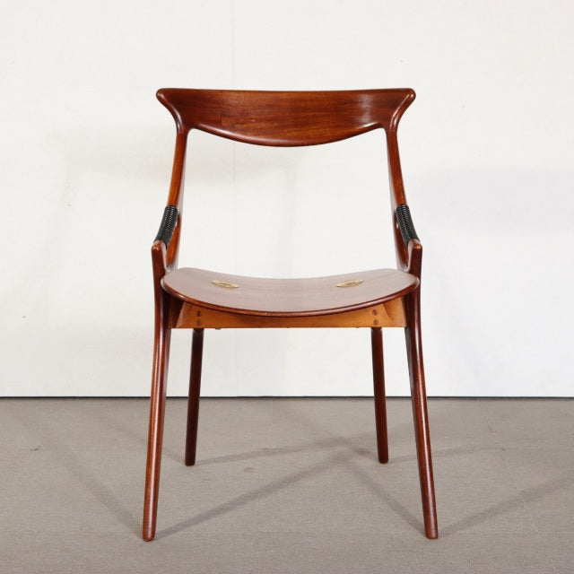 Arne Hovmand-Olsen Model-71 ダイニングチェア　ItemCode-SKOV99d | 送料込