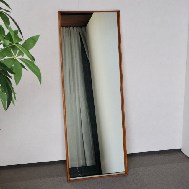 鏡。大。　英国ヴィンテージチーク材のミラー　商品番号25180a