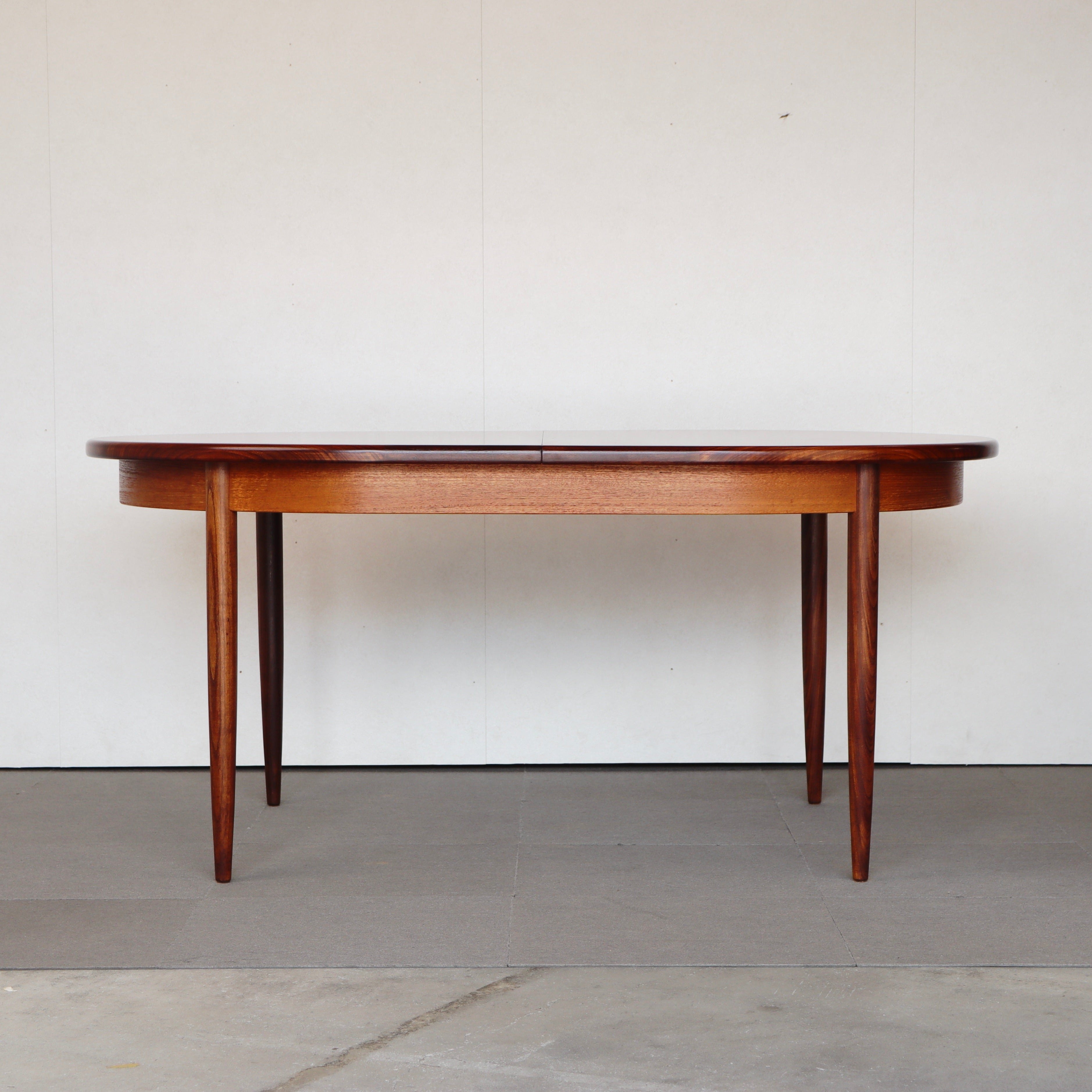 topIMG_7226_Gplan_Diningtable_